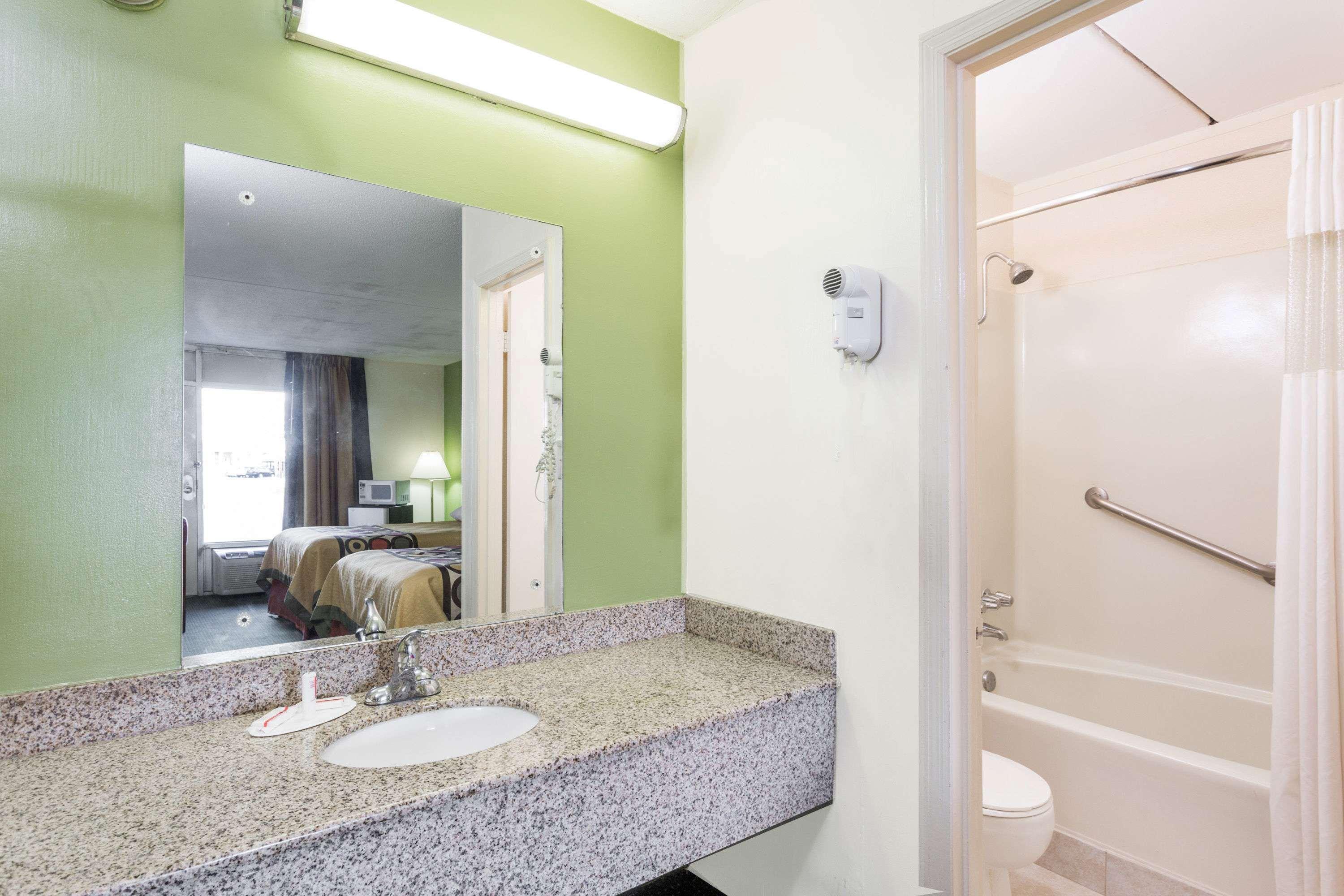Hotel Super 8 By Wyndham Tifton