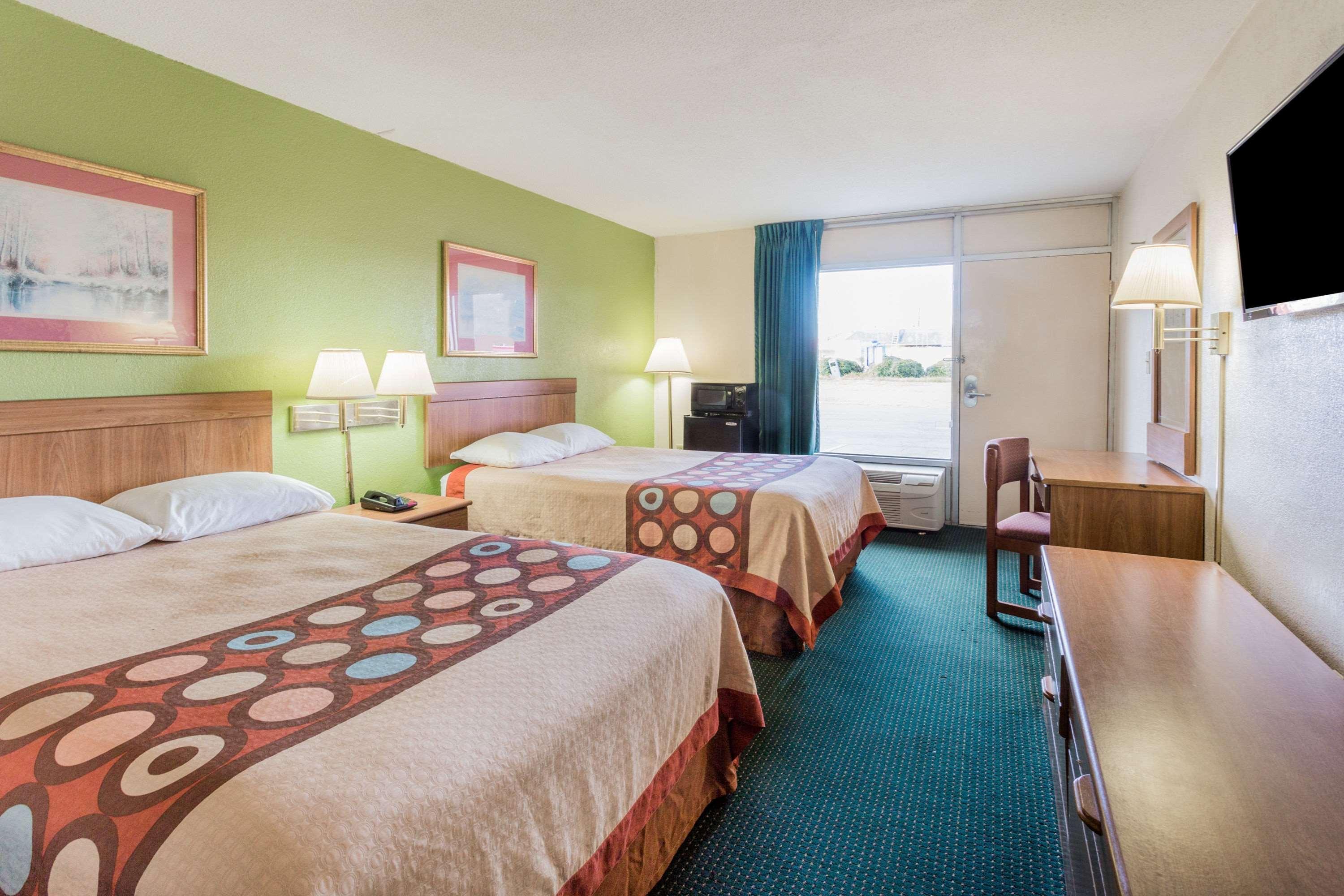 Hotel Super 8 By Wyndham Tifton