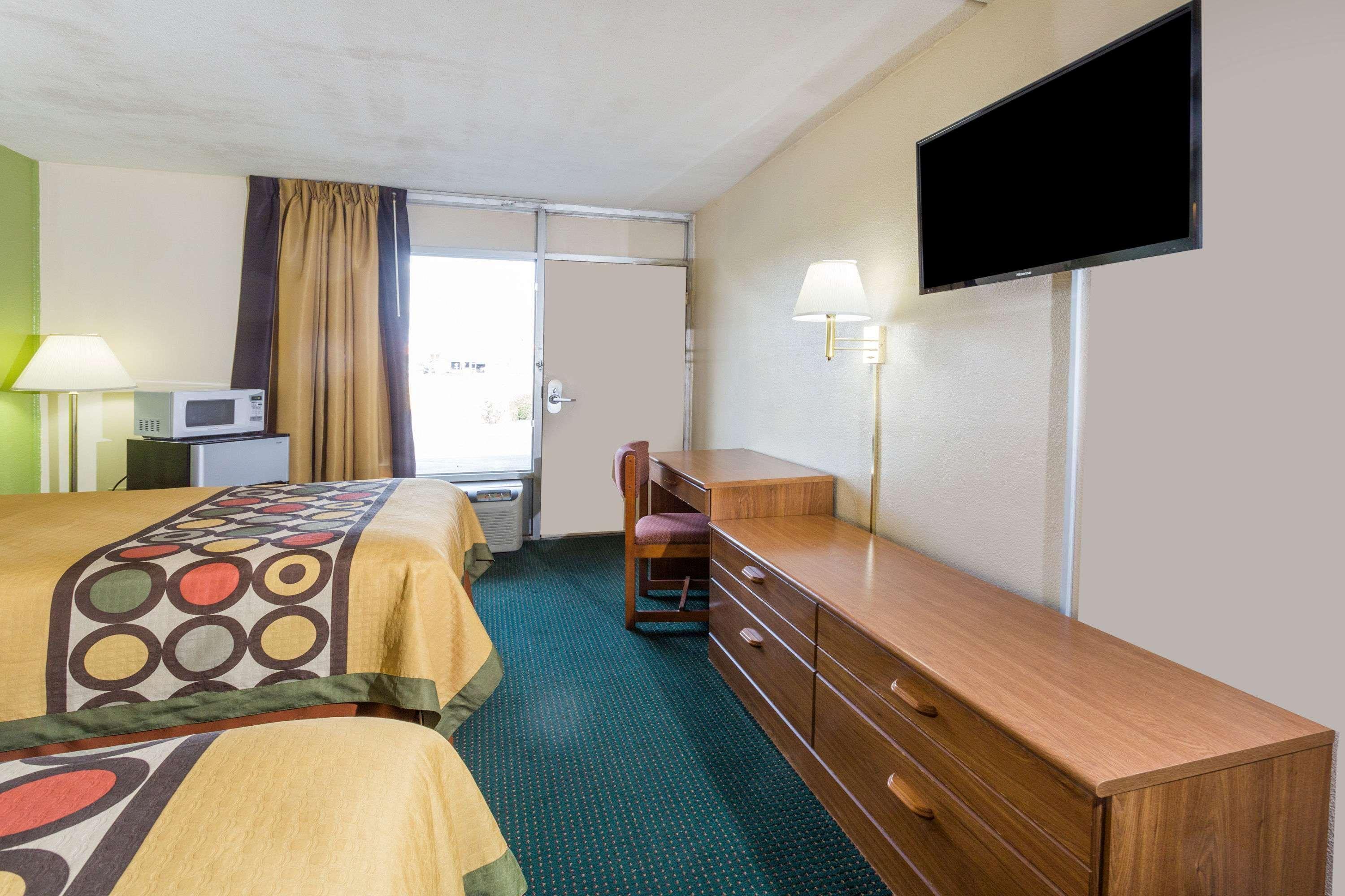 Super 8 By Wyndham 2*