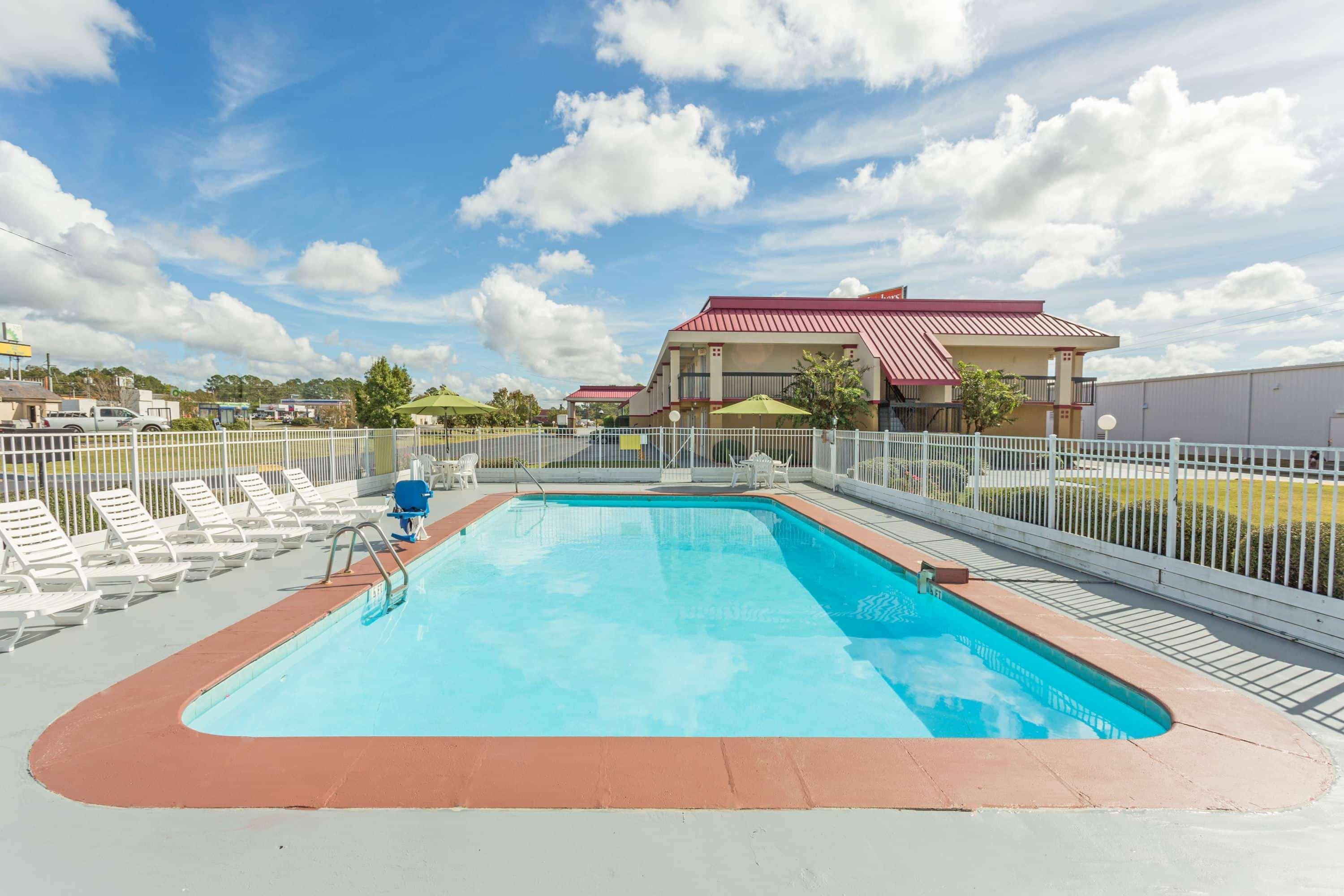 Super 8 By Wyndham 2*