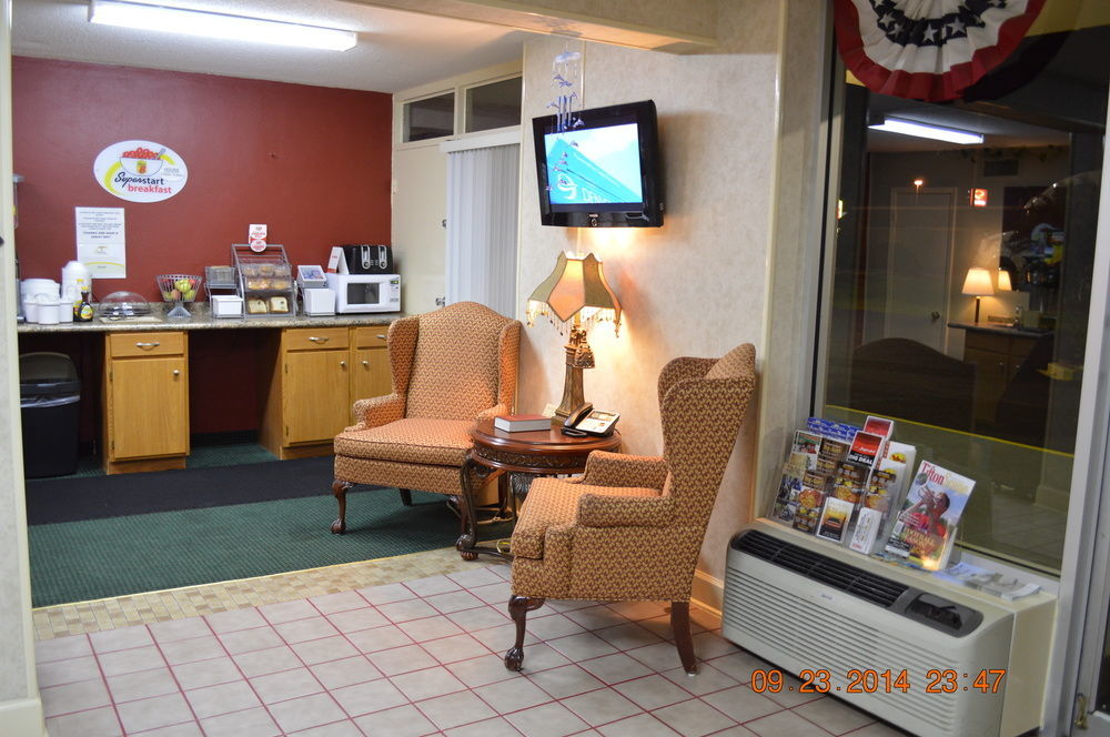 Super 8 By Wyndham Hotel Tifton