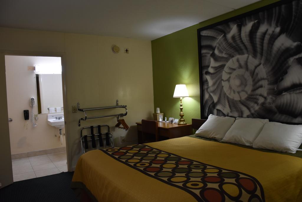 Hotel Super 8 By Wyndham Tifton