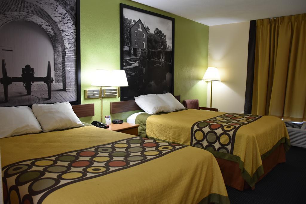 Super 8 By Wyndham Tifton