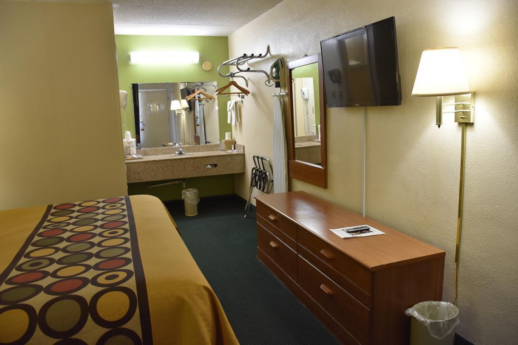 Hotel Super 8 By Wyndham Tifton