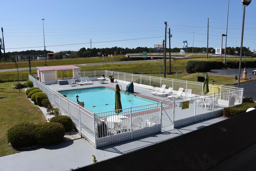 Hotel Super 8 By Wyndham Tifton