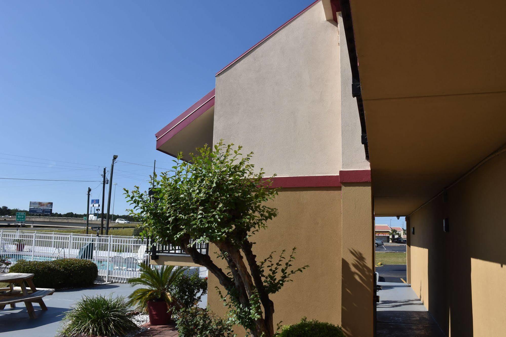 Hotel Super 8 By Wyndham